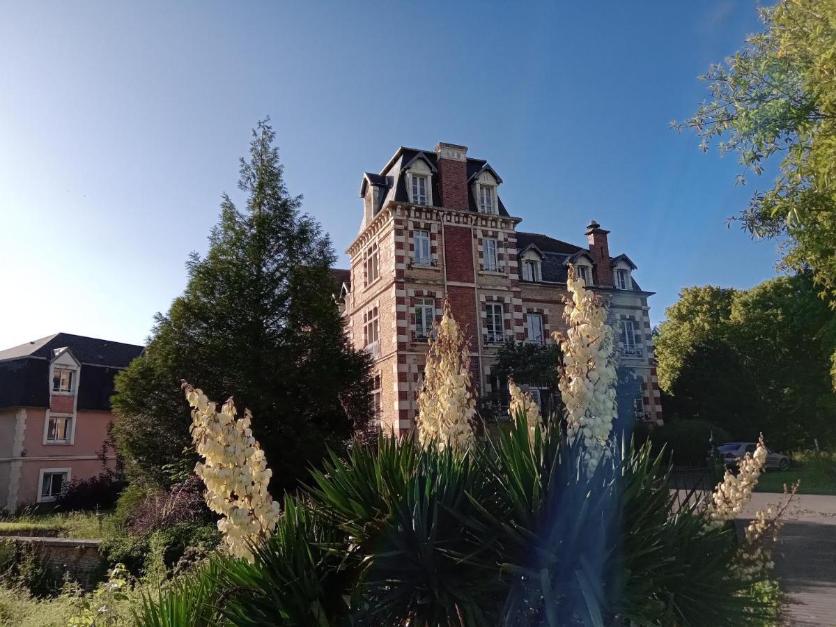 Vimont Residence Services Chateau Saint Pierre Oursin מראה חיצוני תמונה